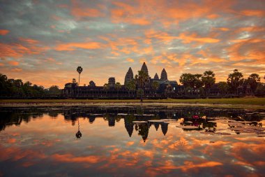 Angkor Wat görünümünü gündoğumu, Arkeoloji Parkı Siem Reap, Kamboçya UNESCO Dünya Miras Listesi '