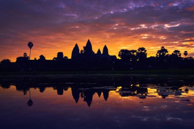 Angkor Wat görünümünü gündoğumu, Arkeoloji Parkı Siem Reap, Kamboçya UNESCO Dünya Miras Listesi '