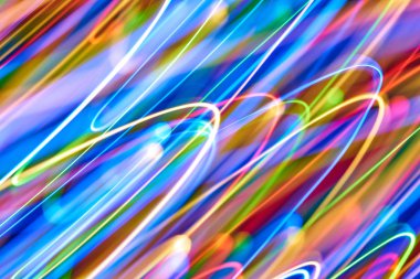 Renkli bokeh soyut odaklanmamış arka plan, renk bokeh arka plan ve doku, bulanık, şerit çizgileri uzun pozlama ile renk ve ışık hareketli