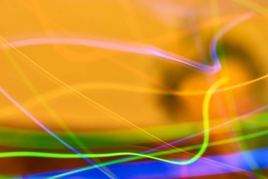 Renkli bokeh soyut odaklanmamış arka plan, renk bokeh arka plan ve doku, bulanık, şerit çizgileri uzun pozlama ile renk ve ışık hareketli