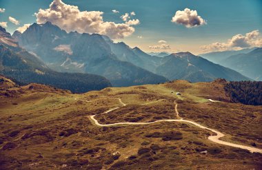 Dağları Madonna di Campiglio Madonna di Campiglio yaz, İtalya, Kuzey ve orta Brenta dağ grupları, Western Dolomites, Trentino-Alto Adige, İtalya