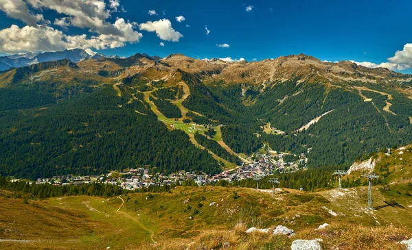 마돈나 주위에서 이탈리아 Brenta 마돈나 웨스턴 Dolomites Trentino 이탈리아 — 스톡 사진