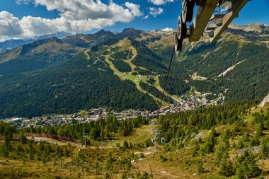 Dağları Madonna di Campiglio Madonna di Campiglio yaz, İtalya, Kuzey ve orta Brenta dağ grupları, Western Dolomites, Trentino-Alto Adige, İtalya