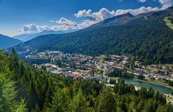 Góry Okolicy Madonna Campiglio Madonna Campiglio Górach Północnej Centrum Brenta — Zdjęcie stockowe