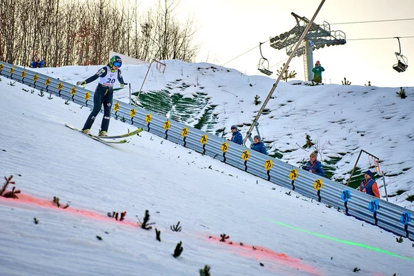Rasnov Ρουμανία Ιανουαρίου 2019 Άγνωστη Άλτης Σκι Διαγωνίζεται Στο Παγκόσμιο — Φωτογραφία Αρχείου