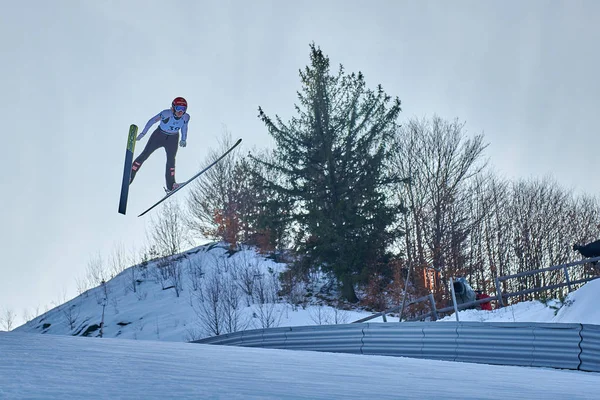 Rasnov Rumänien Januari 2019 Okänd Backhoppare Tävlar Fis Backhoppning Februari — Stockfoto