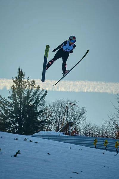 Rasnov Romênia Janeiro 2019 Salta Esqui Desconhecido Compete Copa Mundo — Fotografia de Stock