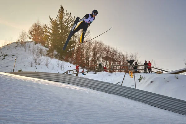 Rasnov Ρουμανία Ιανουαρίου 2019 Άγνωστη Άλτης Σκι Διαγωνίζεται Στο Παγκόσμιο — Φωτογραφία Αρχείου
