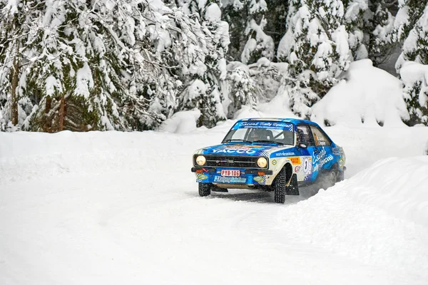 Covasna Roménia Janeiro 2019 Velho Carro Participando Winter Rally Histórico — Fotografia de Stock