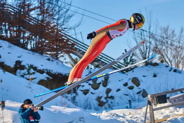 ルシュノフ ルーマニア 2019 不明なスキー ジャンパーは 月ルシュノフ ルーマニアで 2019 Fis スキー — ストック写真