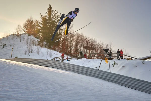 Rasnov Rumänien Januari 2019 Okänd Backhoppare Tävlar Fis Backhoppning Februari — Stockfoto