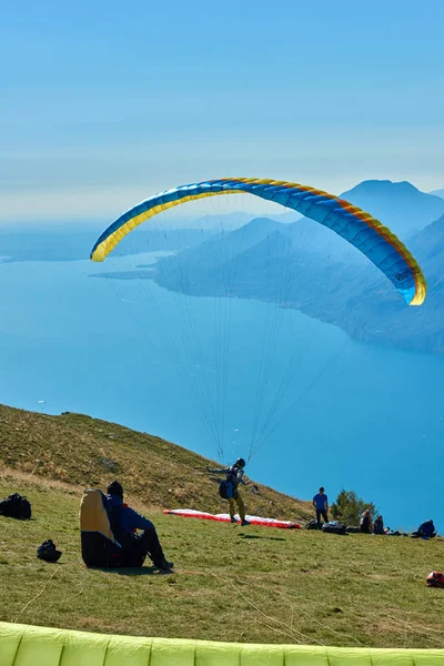 Monte Baldo Lago Garda Italy October 2018 Paraglider Starting Paragliding — Stock Photo, Image