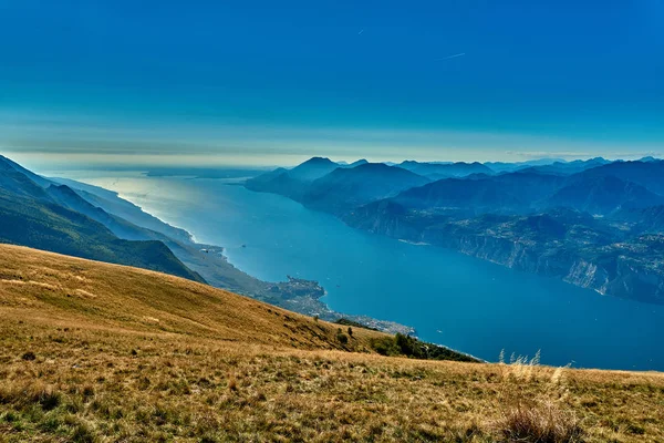 Άποψη Της Λίμνης Garda Από Monte Baldo Italy Panorama Από — Φωτογραφία Αρχείου