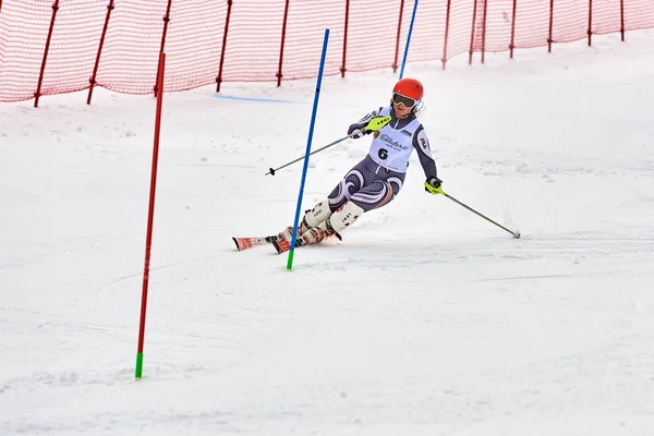 Brassó Románia Február 2018 Fiatal Versenyzők Romániában Teleferic Cup Junior — Stock Fotó