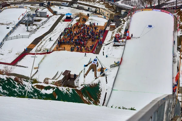 Rasnov Roumanie Mars 2018 Des Sauteurs Ski Inconnus Remportent Coupe — Photo