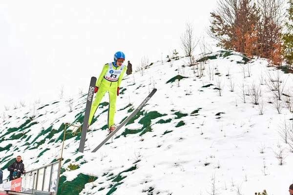 Rasnov Rumunia Marca 2018 Nieznany Skoczek Narciarski Compets Wygrał Turniej — Zdjęcie stockowe