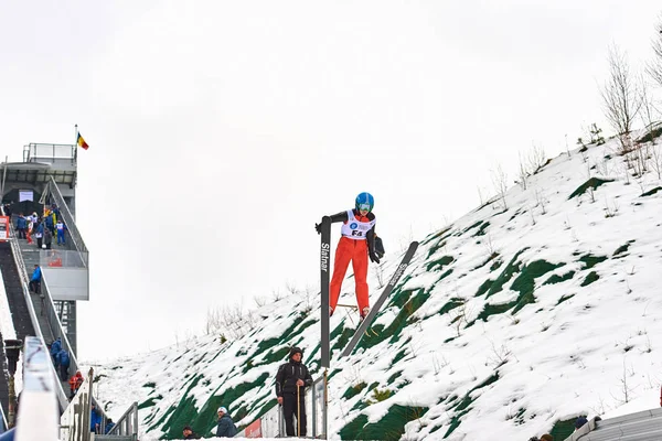 Rasnov Romênia Março 2018 Jumper Esqui Desconhecido Compõe Para Ganhar — Fotografia de Stock