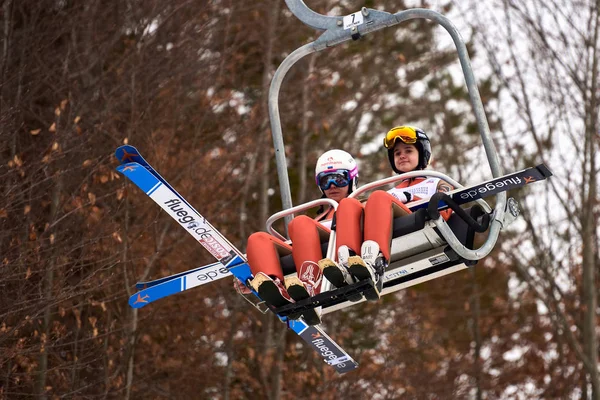 Rasnov Rumania Marzo 2018 Unknown Ski Jumper Compets Win Ladies —  Fotos de Stock