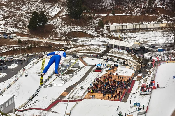 Rasnov Της Ρουμανίας Μαρτίου 2018 Άγνωστη Άλτης Σκι Compets Κερδίσει — Φωτογραφία Αρχείου