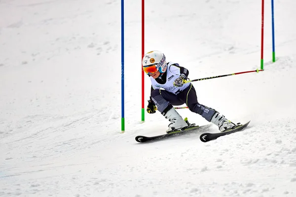 Brassó Románia Február 2018 Fiatal Versenyzők Romániában Teleferic Cup Junior — Stock Fotó