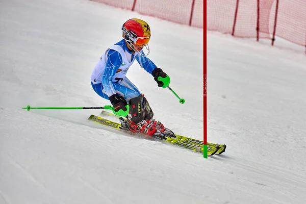 Brassó Románia Február 2018 Fiatal Versenyzők Romániában Teleferic Cup Junior — Stock Fotó