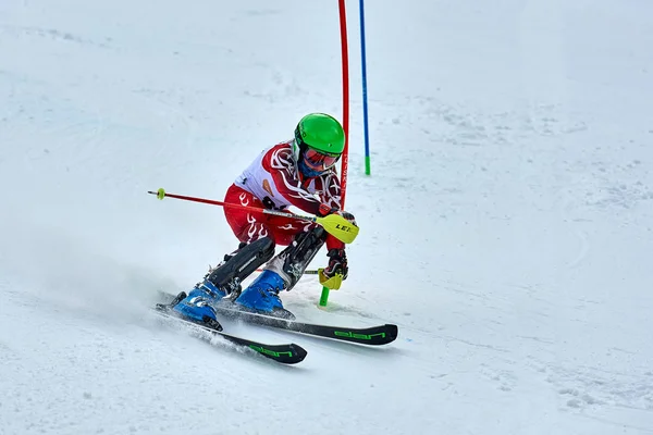 Brasov Roumanie Février 2018 Jeunes Compétiteurs Roumanie Teleferic Cup Junior Images De Stock Libres De Droits