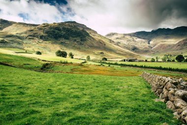 Lake District olarak Great Langdale görünümlerini manzaralar