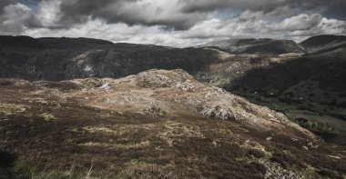 Lake District olarak Great Langdale görünümlerini manzaralar