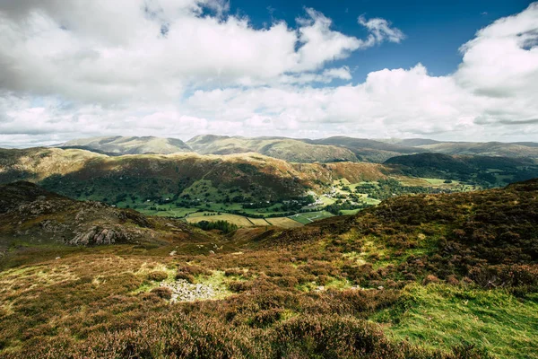 Τοπία Θέα Υπέροχη Langdale Στο Lake District — Φωτογραφία Αρχείου