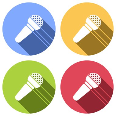 El mikrofon simgesi. Mavi, turuncu, yeşil ve kırmızı renkli daireler uzun gölge ile beyaz simgeler kümesi. Etiket tarzı