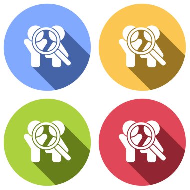 İnsan kaynakları. Arama teamgroup. Adam, kadın ve büyütme sembolleri. Mavi, turuncu, yeşil ve kırmızı renkli daireler uzun gölge ile beyaz simgeler kümesi. Etiket tarzı