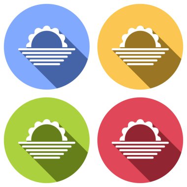 Güneş doğuyor. basit hava simgesi. Mavi, turuncu, yeşil ve kırmızı renkli daireler uzun gölge ile beyaz simgeler kümesi. Etiket tarzı