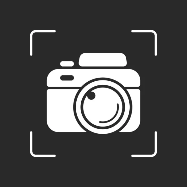 Fotokamera Einfaches Symbol Weißes Objekt Kamera Autofokus Auf Dunklem Hintergrund — Stockvektor