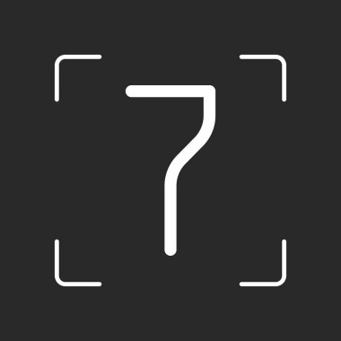 7 sayı, ad, sıfat, yedinci. Beyaz nesne kamera otomatik odaklama koyu arka plan üzerinde