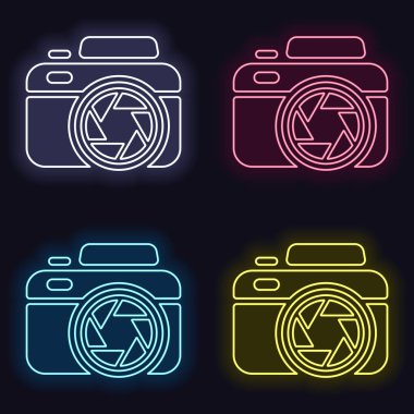 Fotoğraf makinesi ile kapamak, basit simgesi. Neon işareti kümesi. Koyu arka plan üzerinde casino tarzı. Seamless modeli