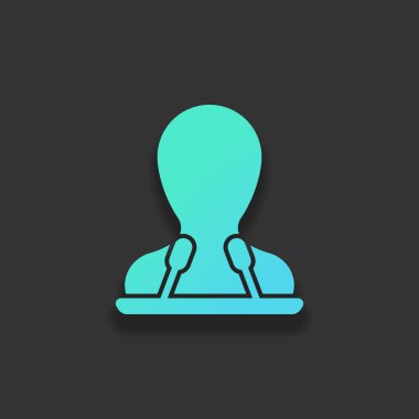 Hoparlör simgesi. Kişi siluet ve mikrofonlar kürsü üzerinde. Renkli logo kavramı koyu arka plan üzerinde yumuşak gölge ile. Masmavi okyanus rengini simgesi