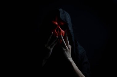 Geceleri hayalet maskesi takan insanlar, Cadılar Bayramı kavramı..