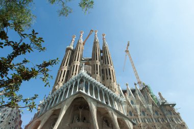 Barcelona, İspanya - 23 Eylül 2018: Bu etkileyici Katedrali Antoni Gaudi tarafından ilk olarak tasarlanmıştır