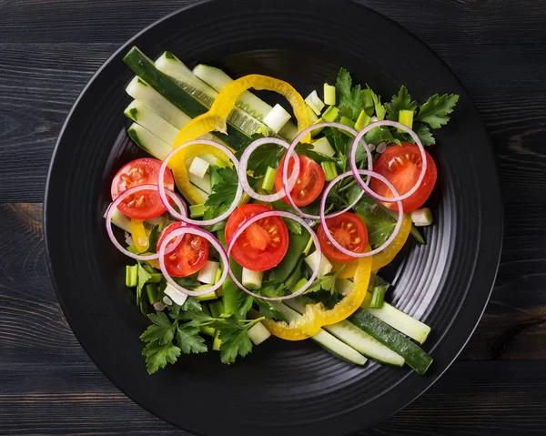 sebze salatası. Sağlıklı vegan superfood