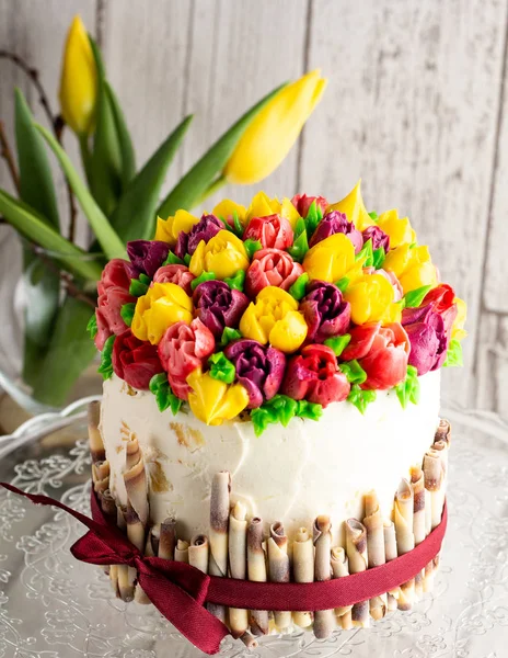 Gül girdap buttercream kek ombre renk pasta