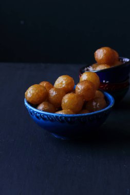 Türk geleneksel tatlı lokma