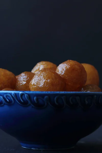 Turkish Traditional Dessert Lokma — Stock Photo, Image