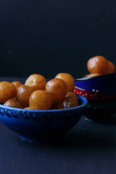 Turkish Traditional Dessert Lokma — Stock Photo, Image