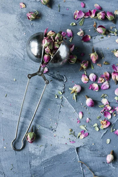 Dried Pink Rose Buds — Stock Photo, Image