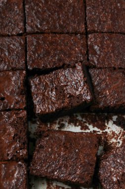 Ev yapımı kek çikolatalı kek