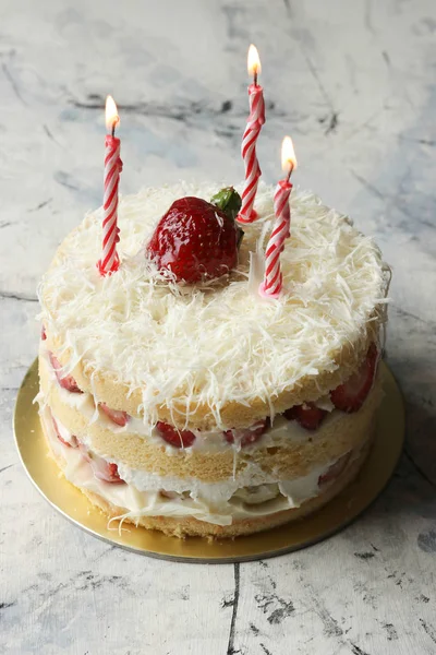 Erdbeerkuchen Köstliche Schicht Fruchtkuchen — Stockfoto