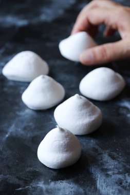 Beyaz lokum şekeri, atıştırmalık.