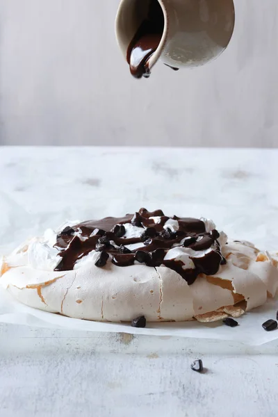 Meringue Cake Chocolate White Wooden Background — Stock Photo, Image