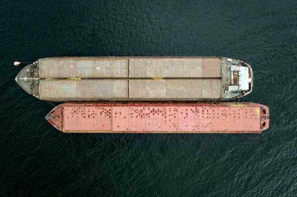 Gemi fotoğraf dron yapılan