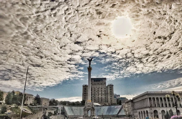 Fotoğraf Kiev uçak üzerinde yapılan